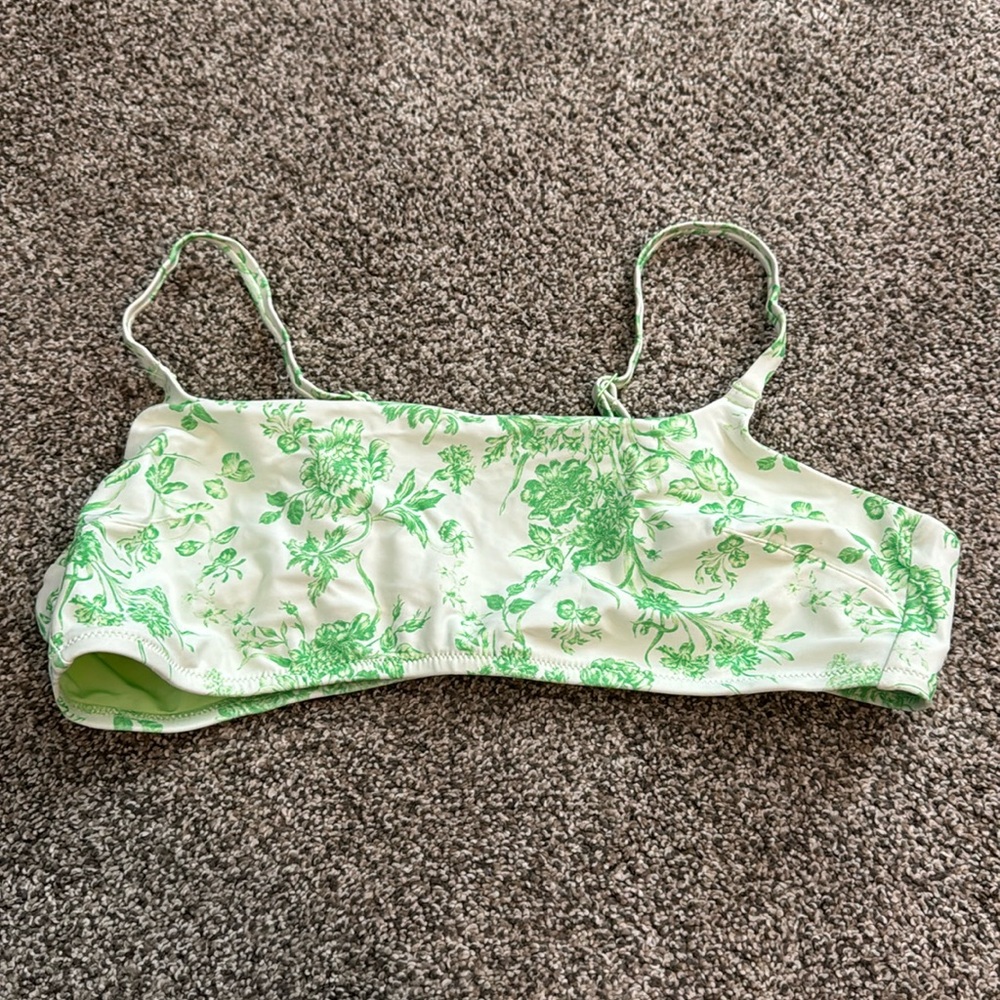 NWT Aerie women’s swim top.